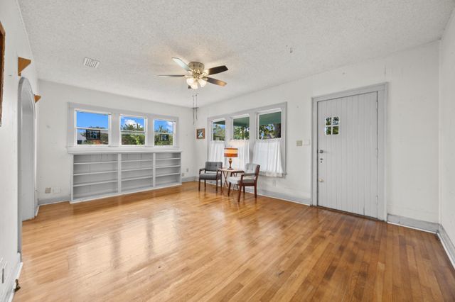 920 SHADY LN, Austin, TX 78702