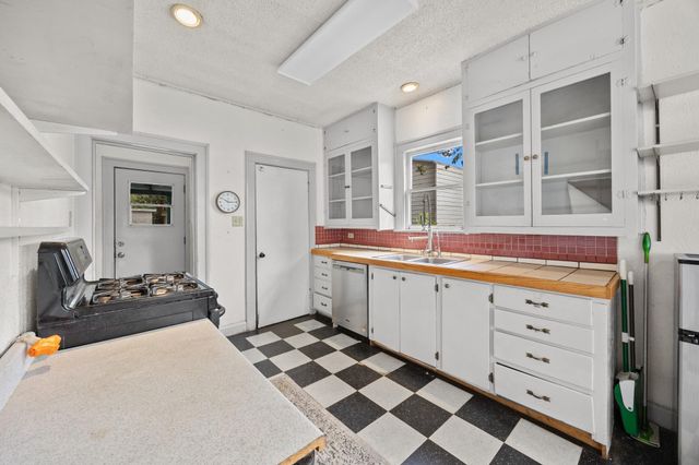 920 SHADY LN, Austin, TX 78702