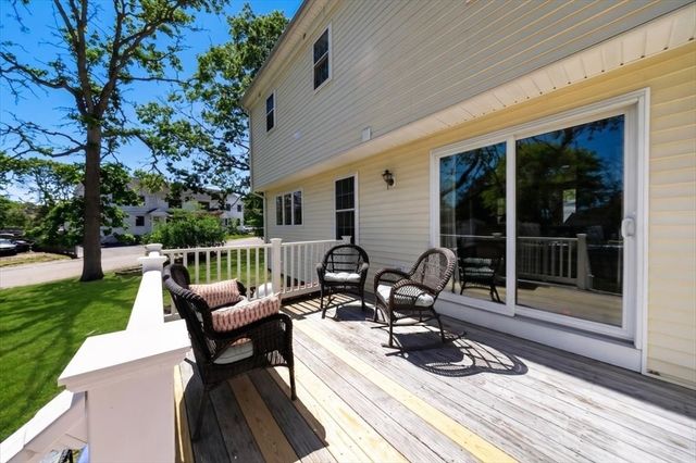 16 Rhodes Place 16, Hingham, MA 02043