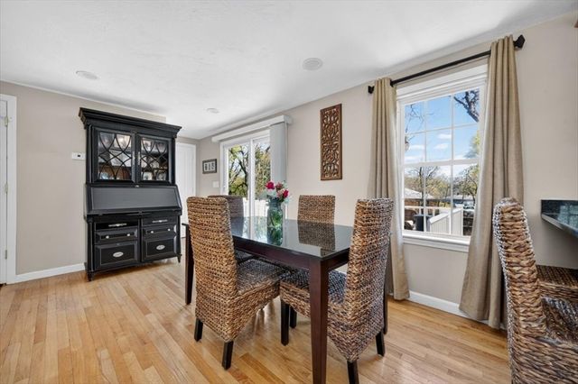 16 Rhodes Place 16, Hingham, MA 02043