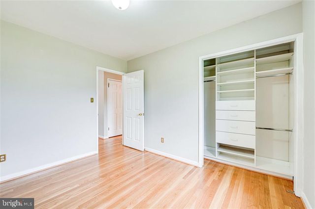 1934 MCFALL ST, Mclean, VA 22101