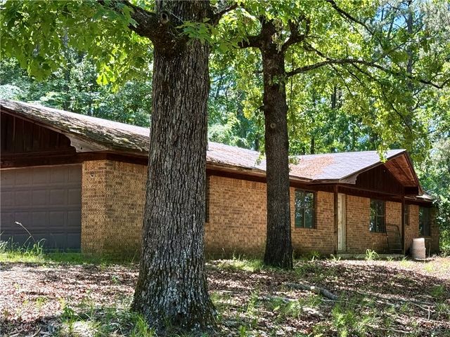 1725 Quail Hollow Road, Dover, AR 72837