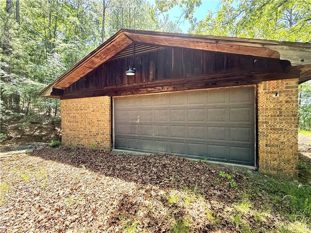 1725 Quail Hollow Road, Dover, AR 72837