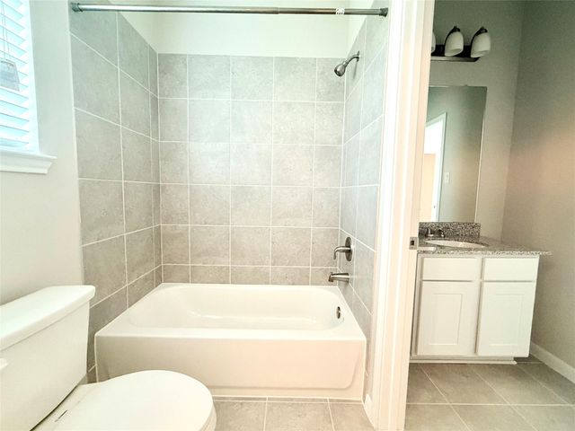 18724 Crescent Trails Circle, Montgomery, TX 77356