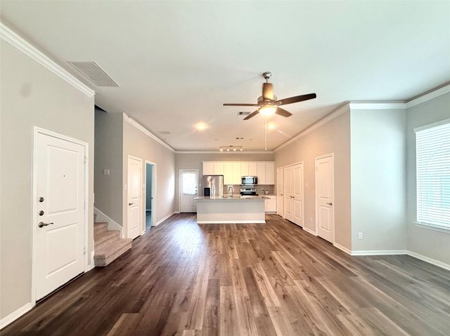 18724 Crescent Trails Circle, Montgomery, TX 77356