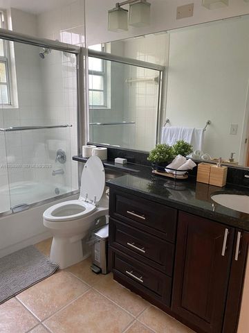 19501 E Country Club Dr 9108, Aventura, FL 33180