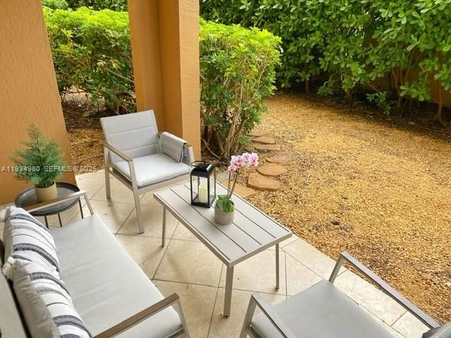 19501 E Country Club Dr 9108, Aventura, FL 33180