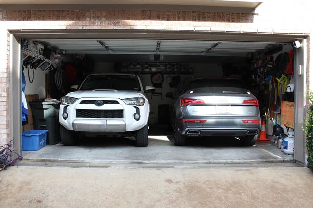 2127 Stacy Glen, Houston, TX 77008