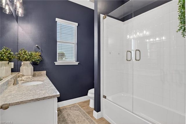 3821 Helmsman DR, Naples, FL 34120