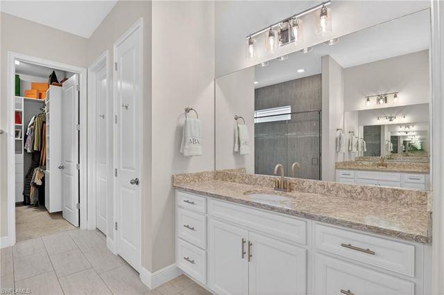 3821 Helmsman DR, Naples, FL 34120