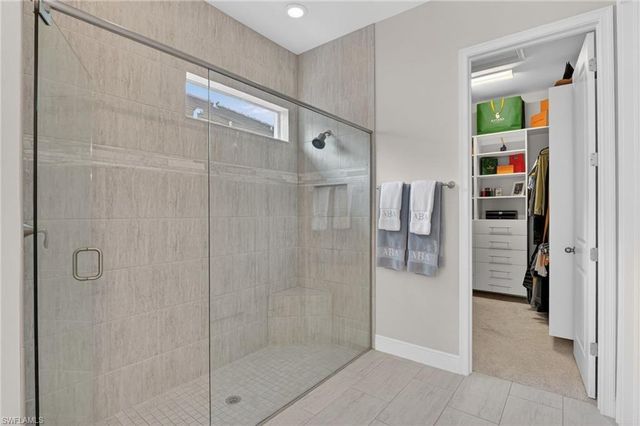 3821 Helmsman DR, Naples, FL 34120