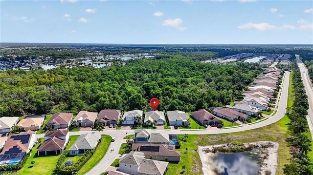 3821 Helmsman DR, Naples, FL 34120