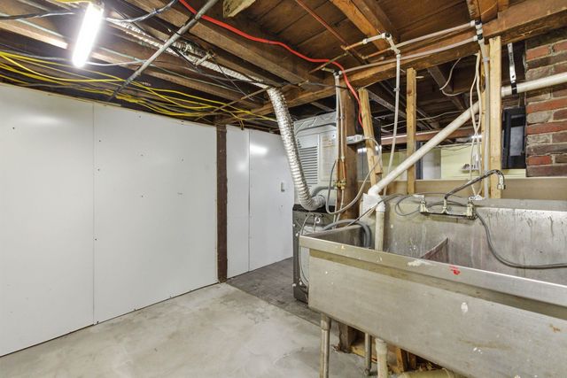 67 Park Street, Northfield, NH 03276