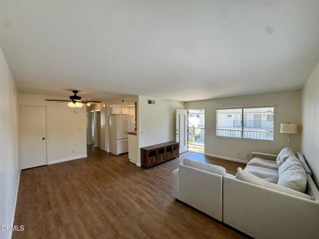 1136 Acadia Place 4, Ventura, CA 93003