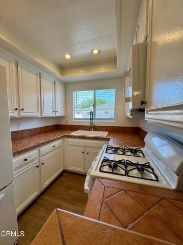 1136 Acadia Place 4, Ventura, CA 93003