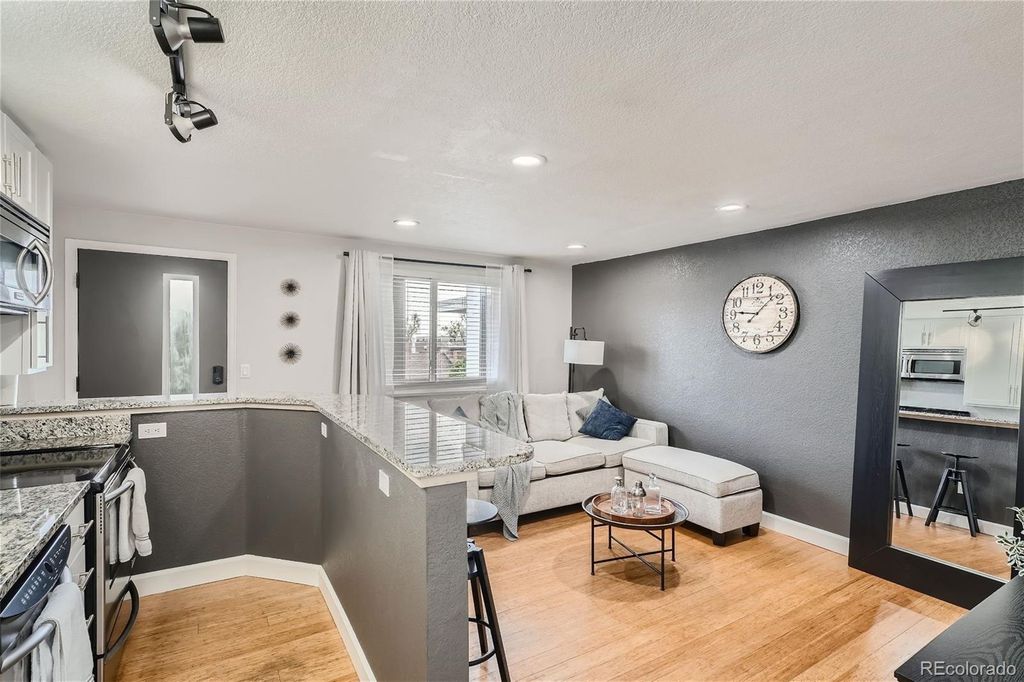 1 N Pearl Street 303, Denver, CO 80203