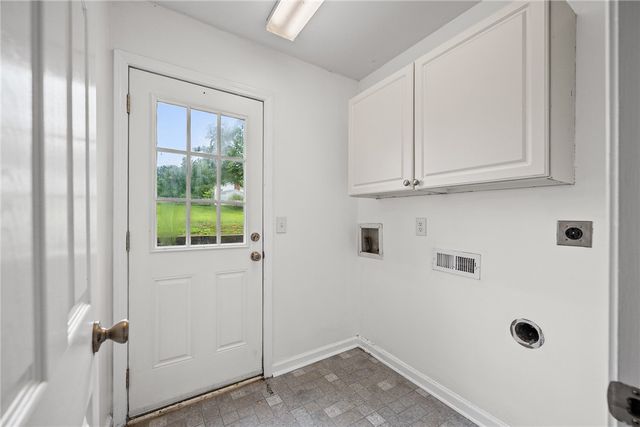 1206 Three Bridges Road, Easley, SC 29642