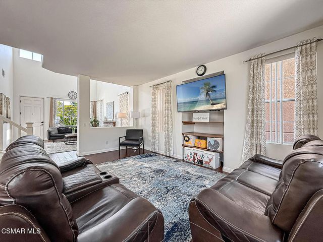 2710 Titania Place, Simi Valley, CA 93063