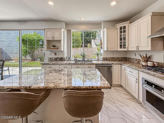 2710 Titania Place, Simi Valley, CA 93063
