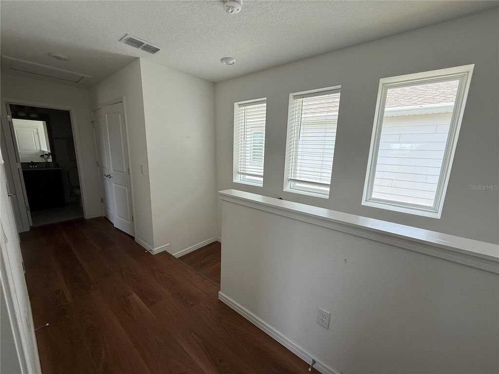 Image 16 of property listing at 14486 SAPELO BEACH DRIVE, Orlando, FL 32827