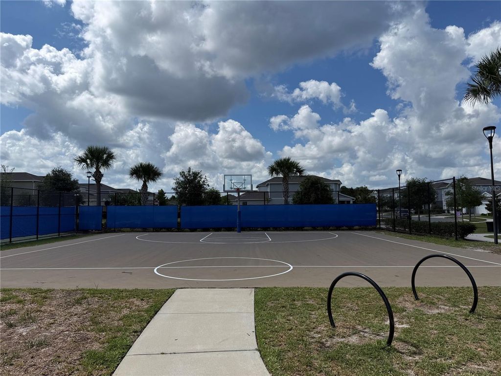 Image 30 of property listing at 14486 SAPELO BEACH DRIVE, Orlando, FL 32827