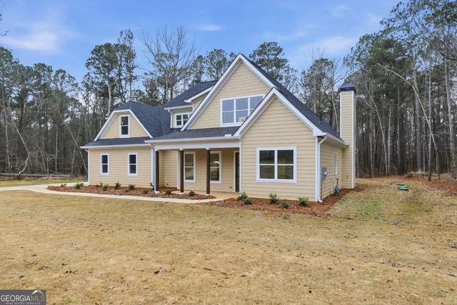 370 Harbour Shores Drive, Jackson, GA 30233