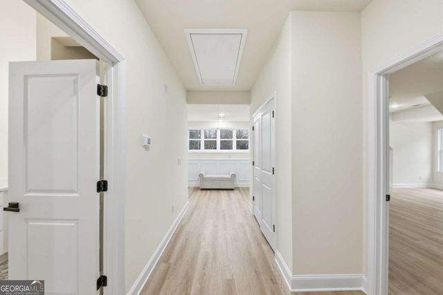 370 Harbour Shores Drive, Jackson, GA 30233