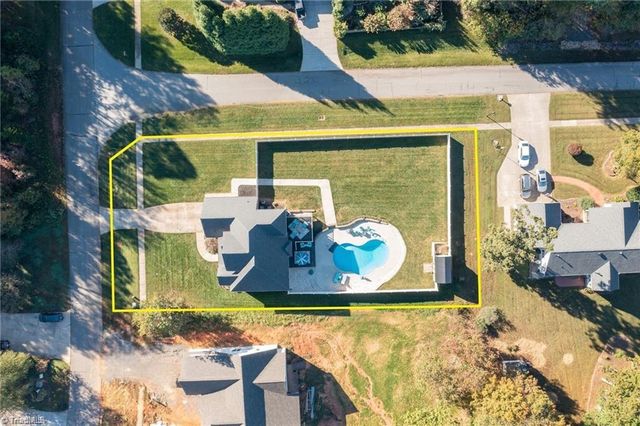 138 S Madera Drive, Mocksville, NC 27028