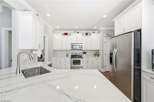 138 S Madera Drive, Mocksville, NC 27028