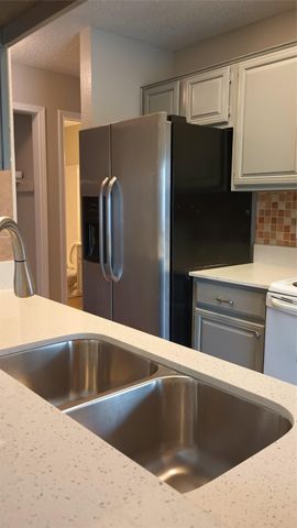 3617 W Northgate Drive 125, Irving, TX 75062