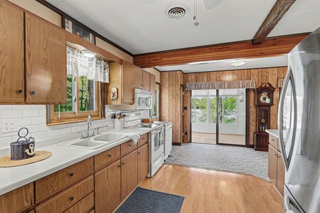 8120 Avalon Drive, Hale, MI 48739