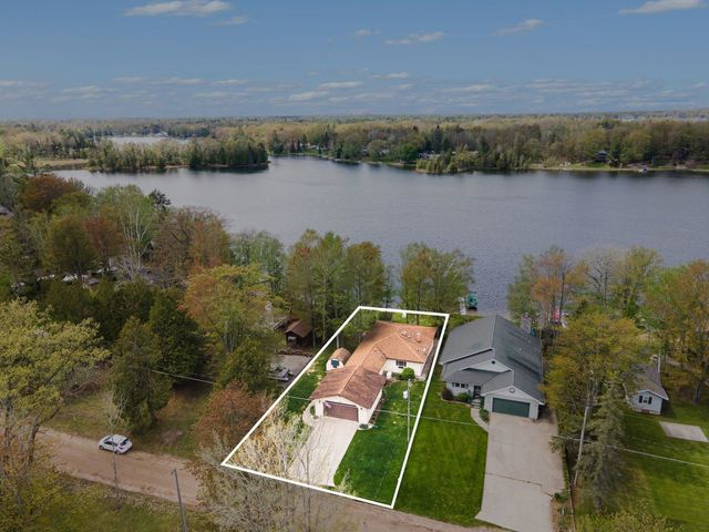 8120 Avalon Drive, Hale, MI 48739