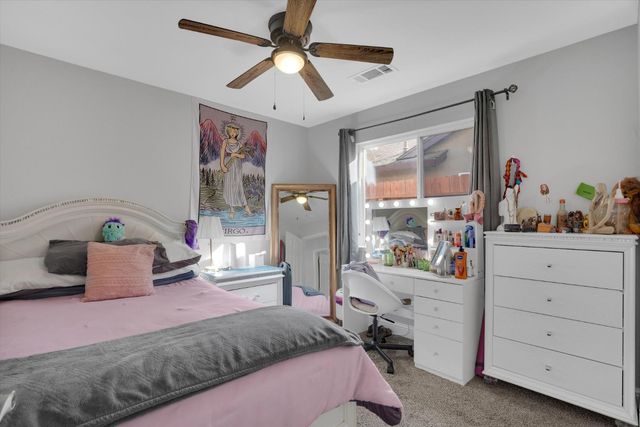 1105 Memory Ln, Modesto, CA 95351