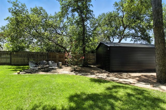 2403 Gateshead CIR, Austin, TX 78745