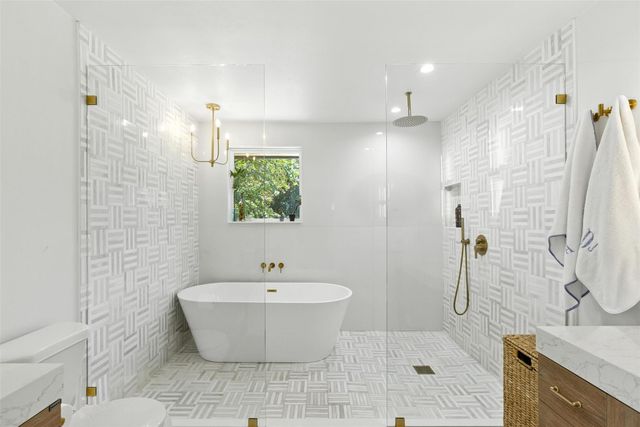 2403 Gateshead CIR, Austin, TX 78745