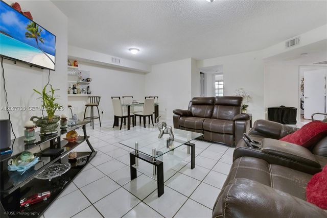 2622 SE 19th Ct 207-B, Homestead, FL 33035