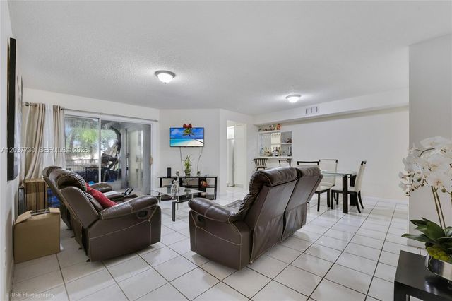 2622 SE 19th Ct 207-B, Homestead, FL 33035