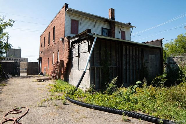 5568 Saint Aubin Street, Detroit, MI 48211