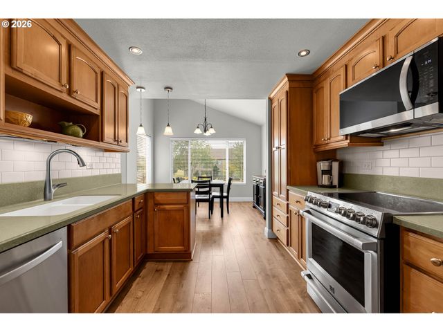 2306 Se BAYPOINT Dr U99, Vancouver, WA 98683
