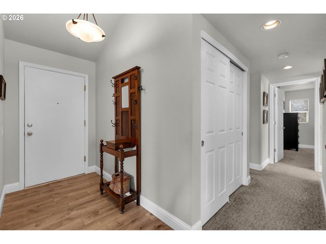 2306 Se BAYPOINT Dr U99, Vancouver, WA 98683