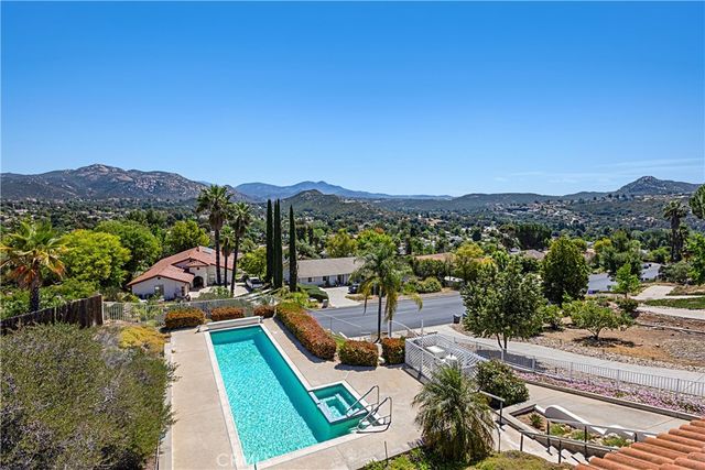 16262 Oak Springs, Ramona, CA 92065