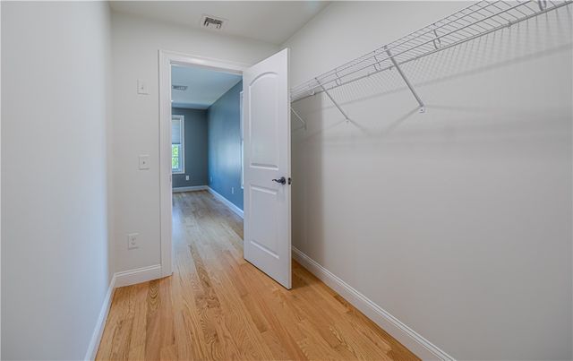 4 Batcheller Avenue, Cranston, RI 02920