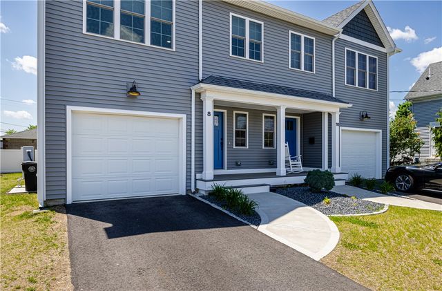 4 Batcheller Avenue, Cranston, RI 02920