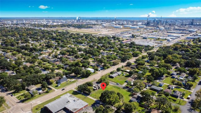 2110 4th Avenue North Avenue N, Texas City, TX 77590
