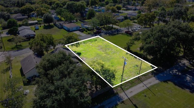 2110 4th Avenue North Avenue N, Texas City, TX 77590