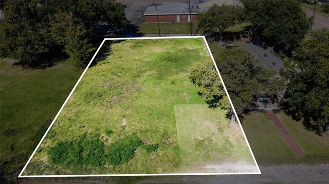 2110 4th Avenue North Avenue N, Texas City, TX 77590