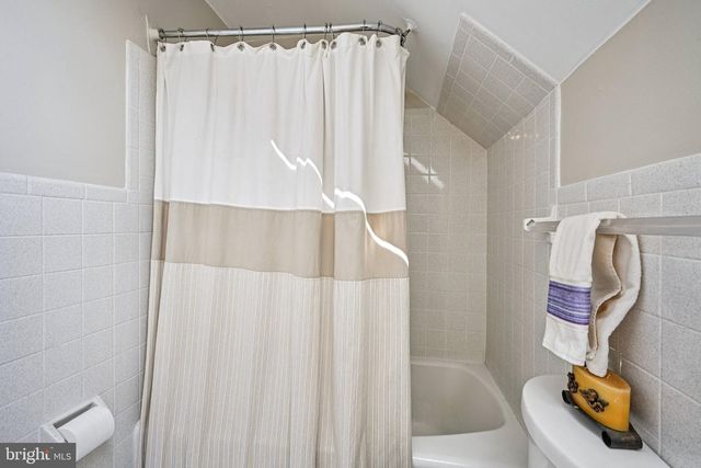 39 OAKWOOD DR, Medford, NJ 08055