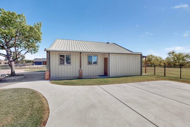 8816 S Water Tower Road, Fort Worth, TX 76179