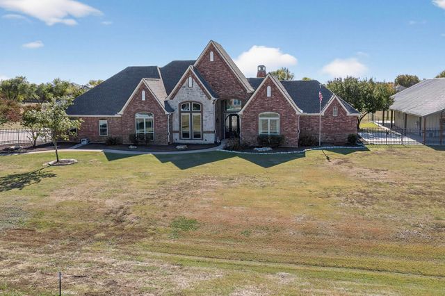 8816 S Water Tower Road, Fort Worth, TX 76179