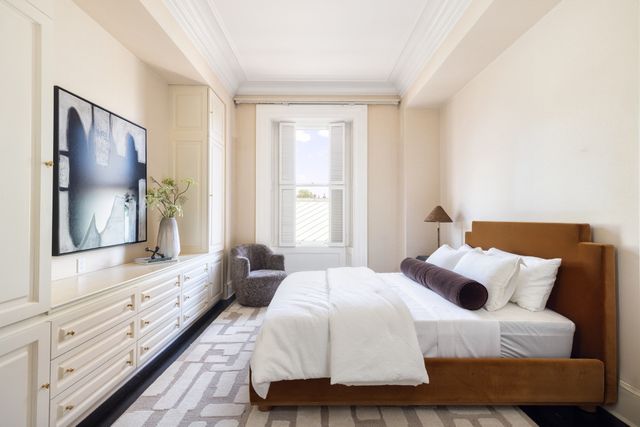 33 Commonwealth Ave 5, Boston, MA 02116